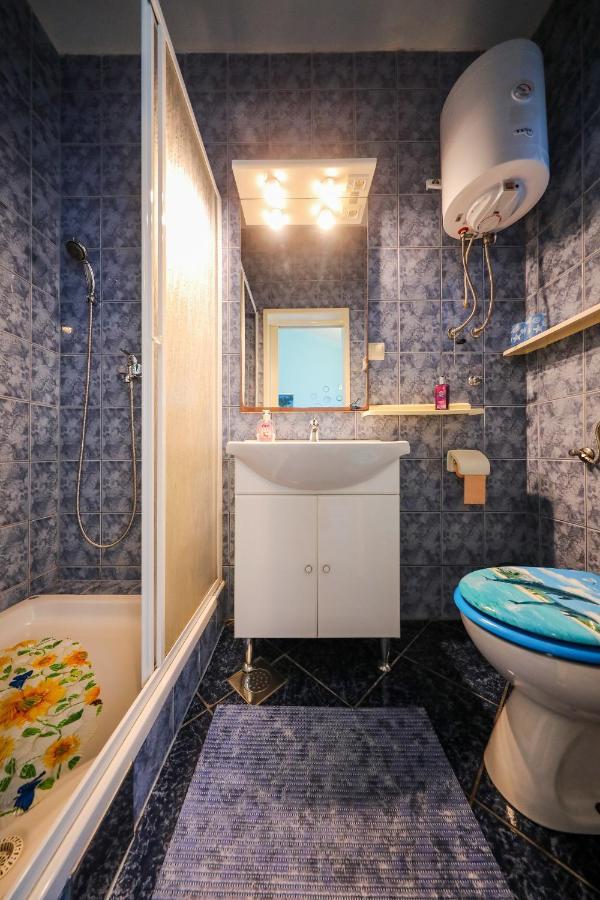 Apartments With A Parking Space Brbinj, Dugi Otok - 8160 Ngoại thất bức ảnh